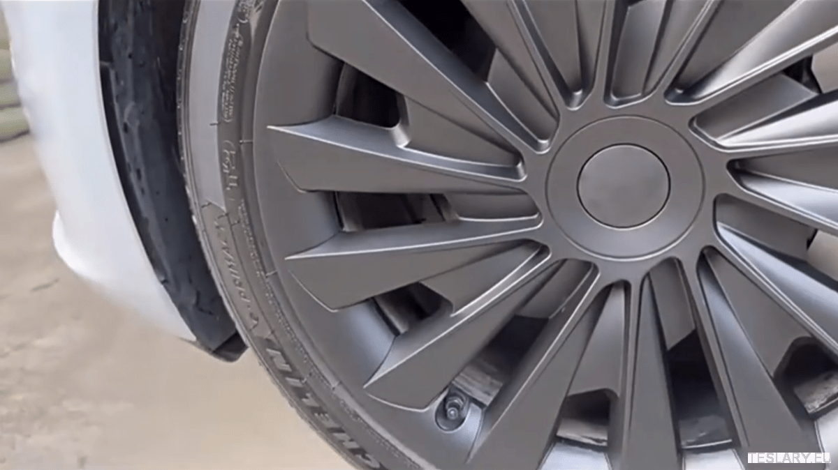 18" Tesla Model 3+ Highland Performance Induction Style Wheel Covers - Matte Black - TESLARY Tesla Shop Accessories Europe Nederlands Ireland Deutschland Espana Alicante France Italia