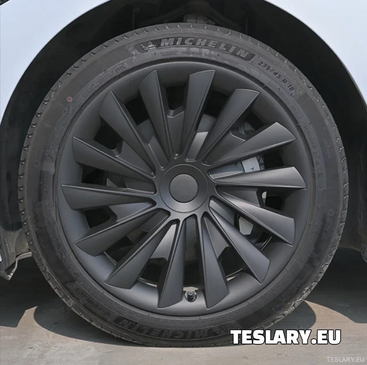 18" Tesla Model 3+ Highland Performance Induction Style Wheel Covers - Matte Black - TESLARY Tesla Shop Accessories Europe Nederlands Ireland Deutschland Espana Alicante France Italia