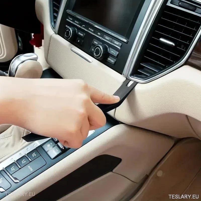 4 Piece Trim Tool Kit for your Tesla - TESLARY Tesla Shop Accessories Europe Nederlands Ireland Deutschland Espana Alicante France Italia