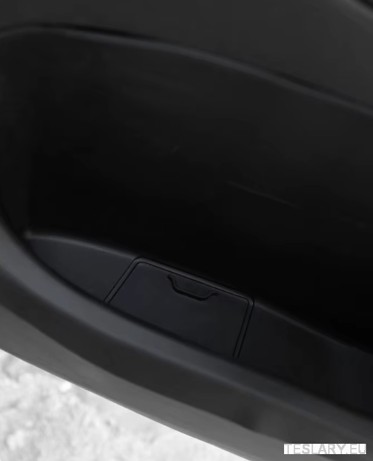Tesla Model 3+ Highland , Model 3 & Model Y TPE Door Pocket Protectors - TESLARY Tesla Shop Accessories Europe Nederlands Dublin Cork Ireland Deutschland Espana Alicante France Italia