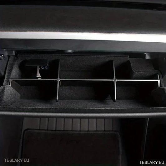 Accesorios Esenciales para Optimizar tu Tesla Model 3 y Y