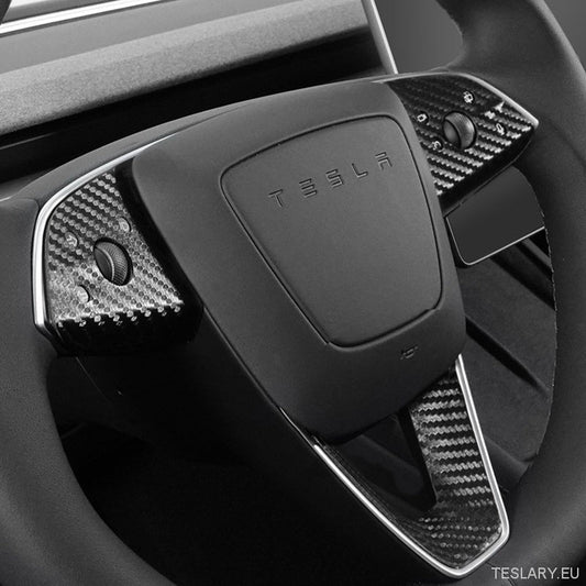 Accessori Tesla per Personalizzazione e Stile Unico
