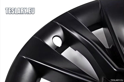 18" Tesla 3+ Highland Full Rim Nova Style Wheel Covers 