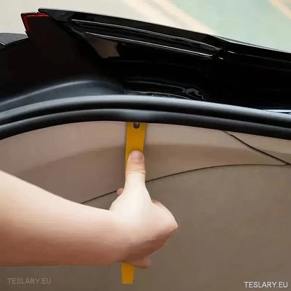 4 Piece Trim Tool Kit for your Tesla ( Anti Scratch ) - TESLARY Tesla Shop Accessories Europe Nederlands Dublin Cork Ireland Deutschland Espana Alicante France Italia