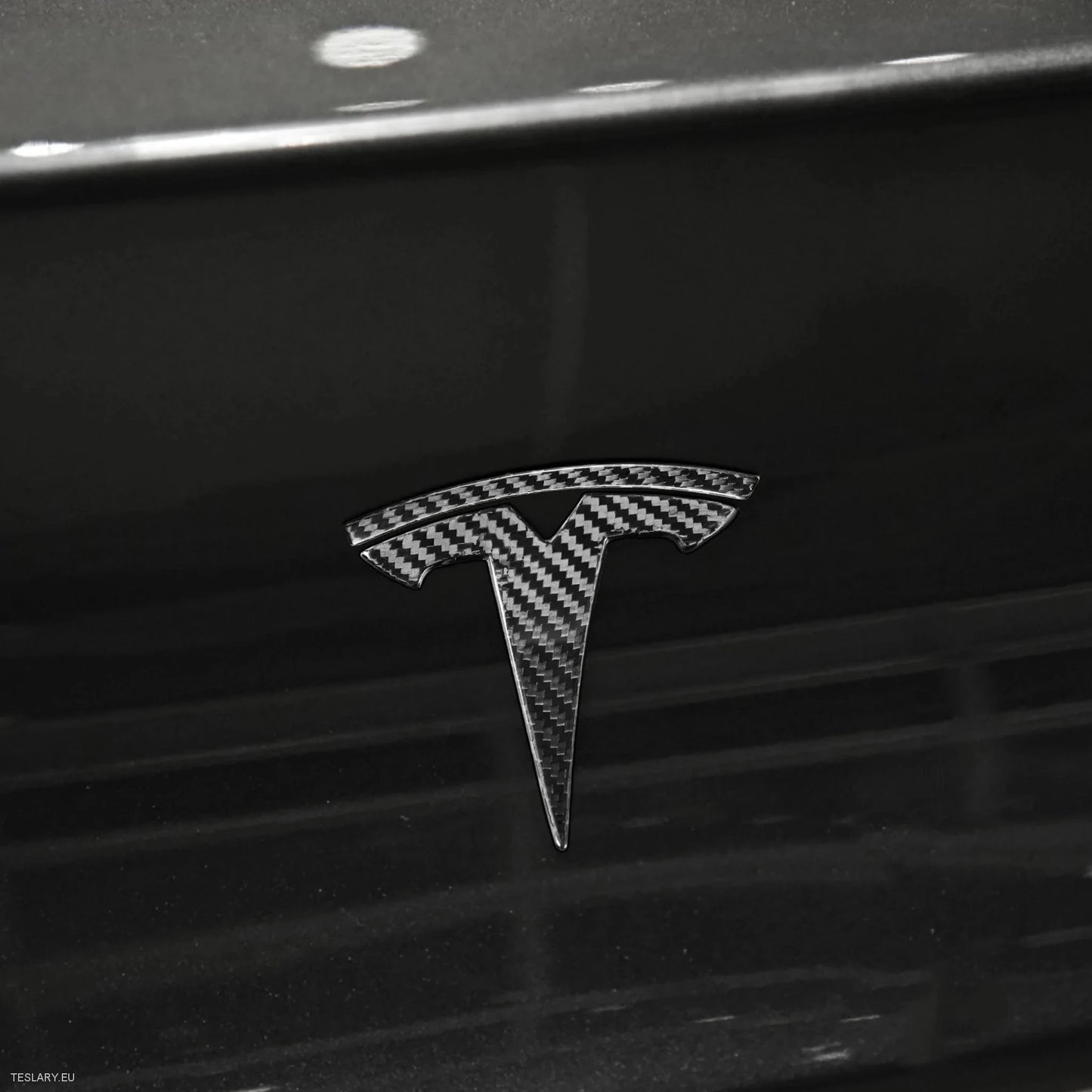 Tesla Model 3 / Y Rear Tail Logo musta , hiili , kromi , punainen