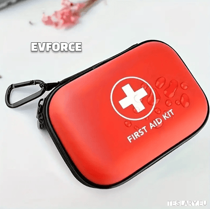 Compact Emergency First Aid Kit ( 91 PIeces ) for your Tesla , BYD , MG or Other EV - TESLARY Tesla Shop Accessories Europe Nederlands Ireland Deutschland Espana Alicante France Italia
