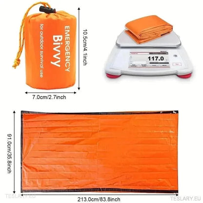 Emergency Sleeping Bag - Outdoor Survival - TESLARY Tesla Shop Accessories Europe Nederlands Ireland Deutschland Espana Alicante France Italia