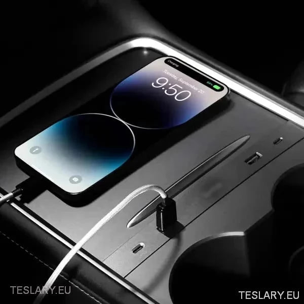 Multiport USB Expansion Hub for Tesla 3/Y - TESLARY Tesla Shop Accessories Europe Nederlands Ireland Deutschland Espana Alicante France Italia