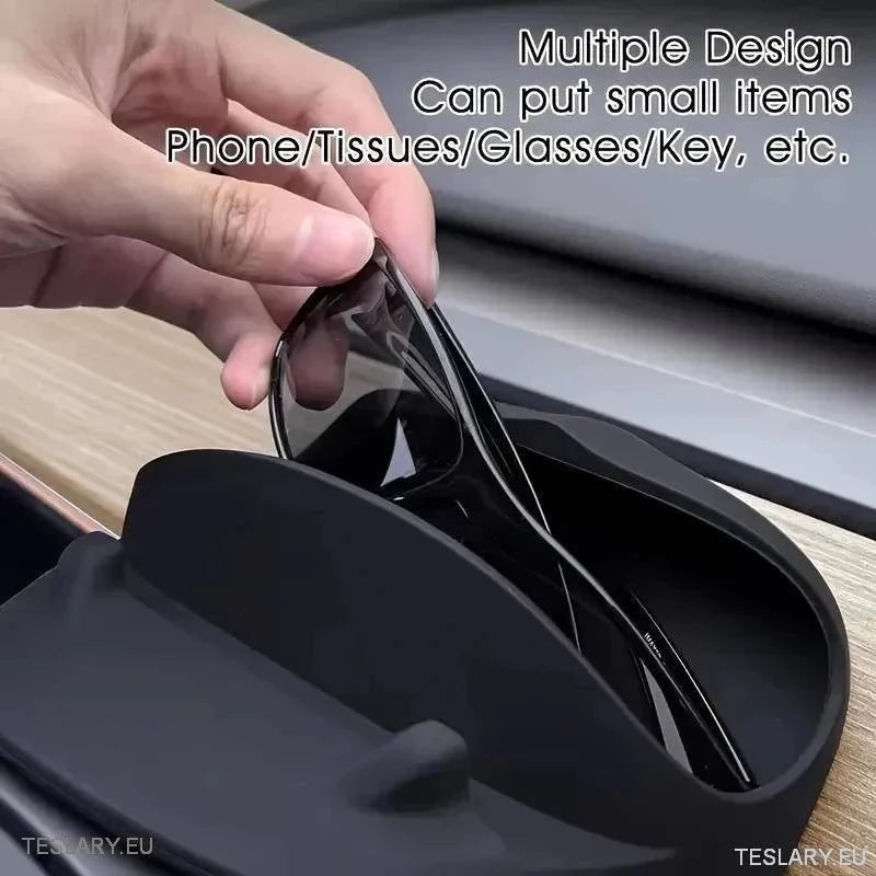 Tesla 3 / Y Phone & Dash Storage Organiser ( Steering Wheel ) - TESLARY Tesla Shop Accessories Europe Nederlands Ireland Deutschland Espana Alicante France Italia
