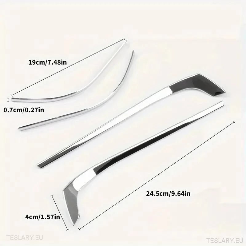 Tesla Model Y Side Mirror Chrome/Silver Anti Collision Strip - Tesla Shop Europe - TESLARY.IE Ireland - France boutique- Deutschland Geschäft- España comercio - Nederland winkel- TESLARY.IE