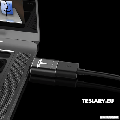 Tesla USB TYPE C to USB Adapter for Model 3 Y S X LOGO - TESLARY Tesla Shop Accessories Europe Nederlands Ireland Deutschland Espana Alicante France Italia